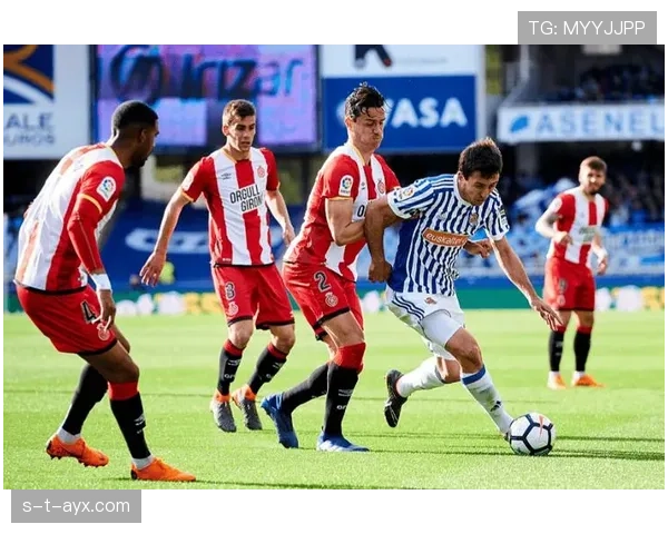 维罗纳球员状态回暖,精彩表现助球队斩获关键胜利 维罗纳球员状态回暖,精彩表现助球队斩获关键胜利